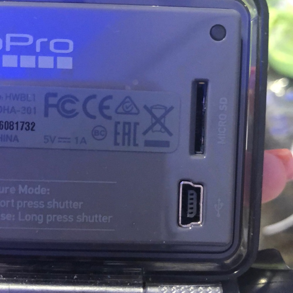 GoPro - Picture 4 of 4